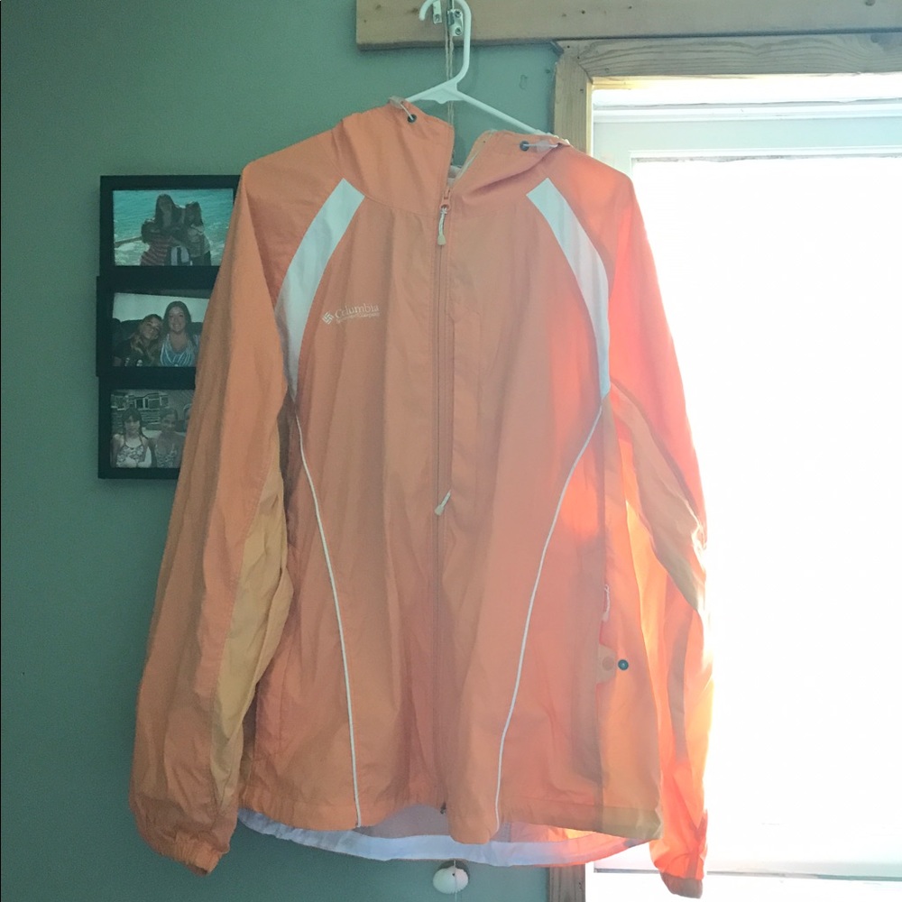 Women's orange Columbia windbreaker