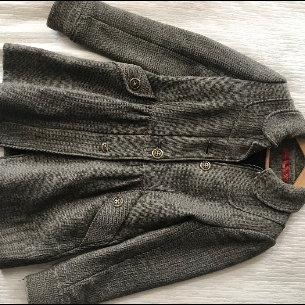 Level 99 houndstooth pea coat