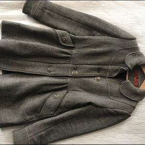 Level 99 houndstooth pea coat