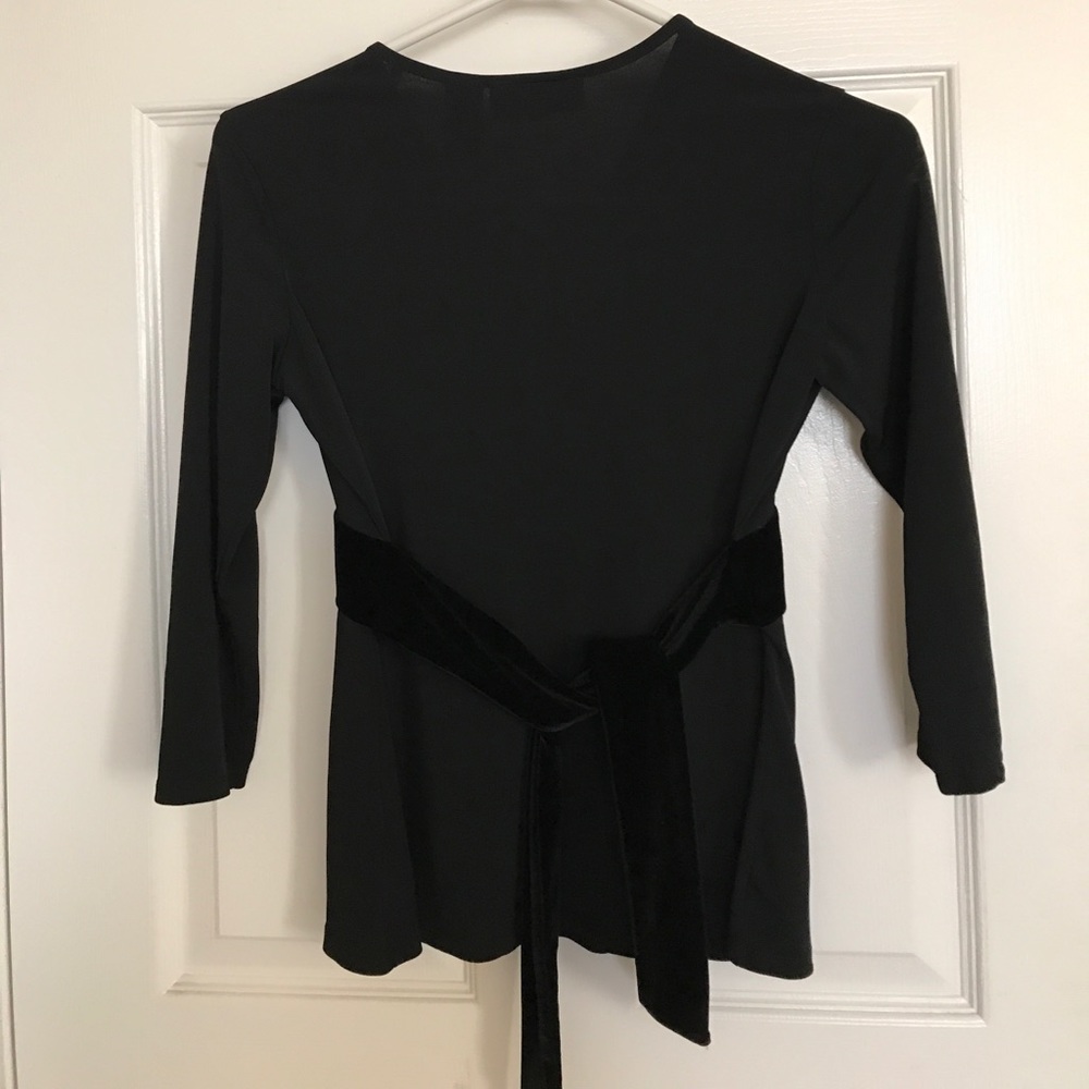 Blouse - Picture 2 of 3