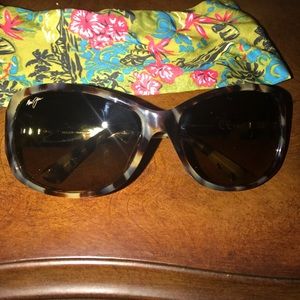 Brand new Maui Jim leopard print sunglasses