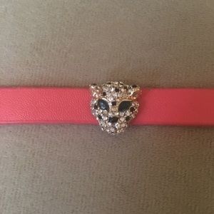 Pretty cheetah bracelet