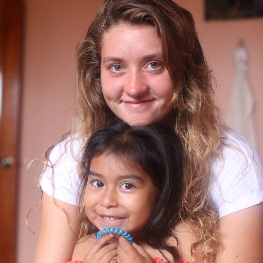 Meet your Posher, Cara