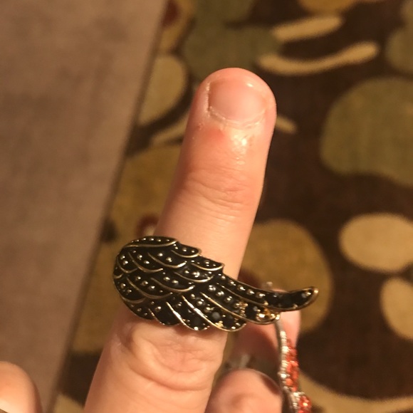 Bling rings! - Picture 4 of 5