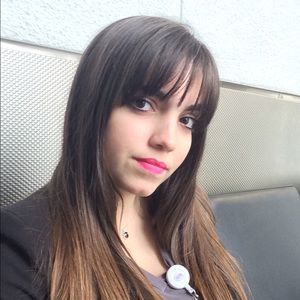 Meet your Posher, Eli