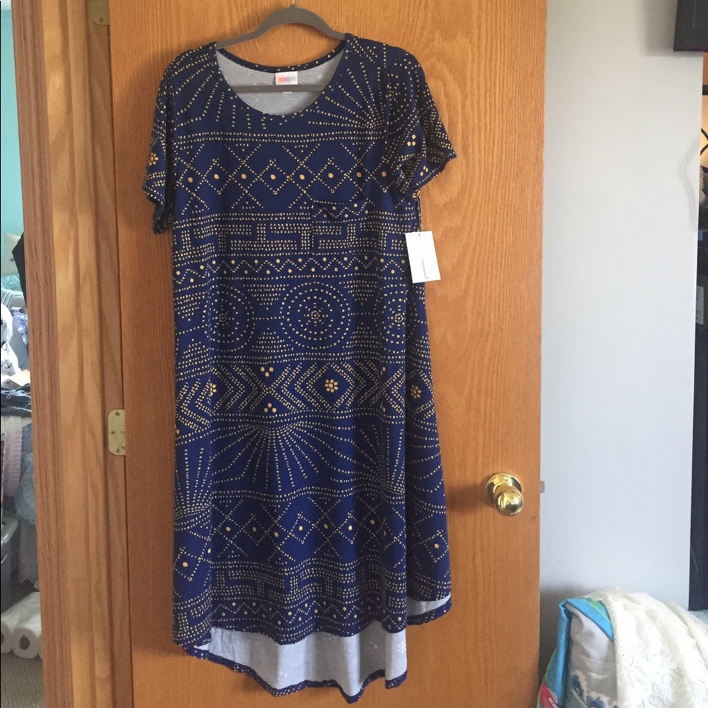Carly nwt