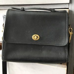 Vintage Coach Small Station Cross Body Bag