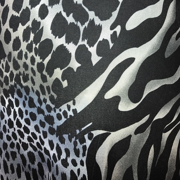 Animal Print Dress in sz Large - Picture 5 of 6