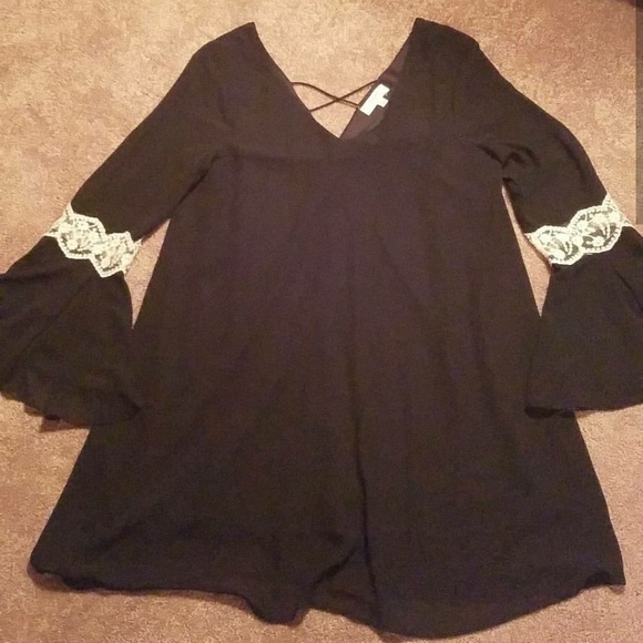 umgee long sleeve dress - Picture 1 of 1