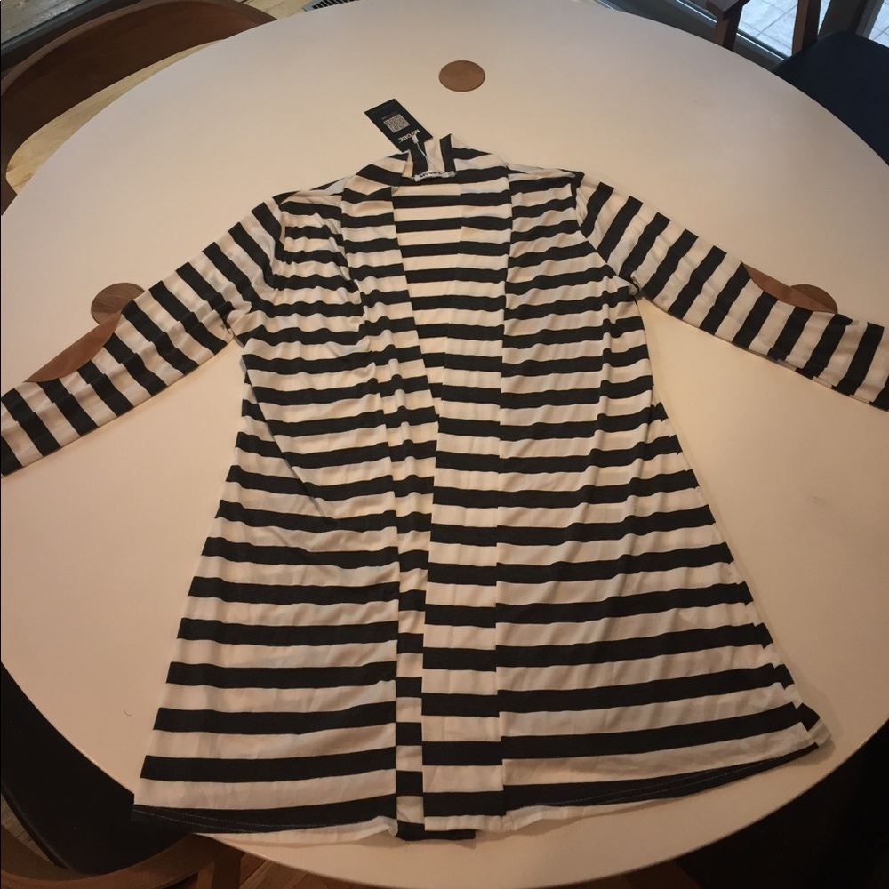 NWT Black & white stripped cardi w/ elbow patches