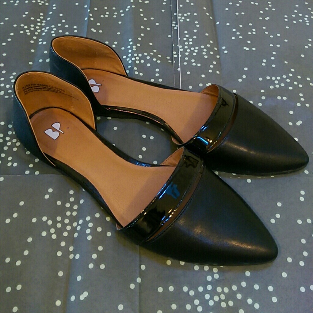 Cute black flats