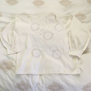 Vintage Mexican embroidered 3/4 sleeve top