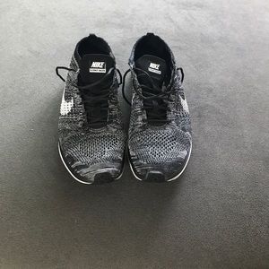 Nike flyknit racer "Oreo"