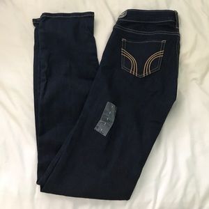 HOLLISTER SKINNY JEANS NEW WITH TAGS