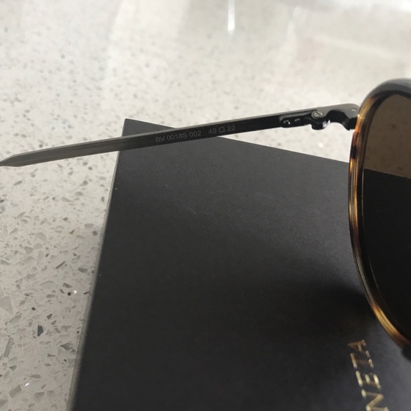Bottega Veneta round Sunglasses