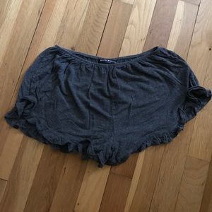 Brandy Melville Vodi Shorts