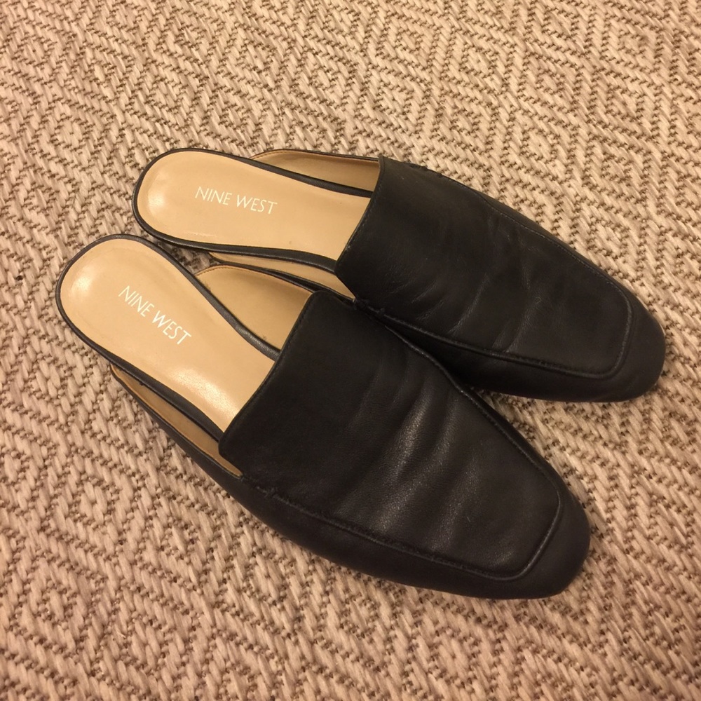 Nine West calf skin slides