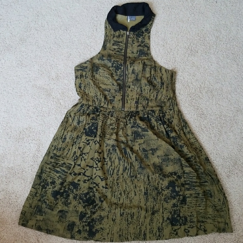 Urban Outfitters dress SIZE 6