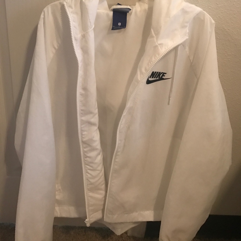 Nike windbreaker