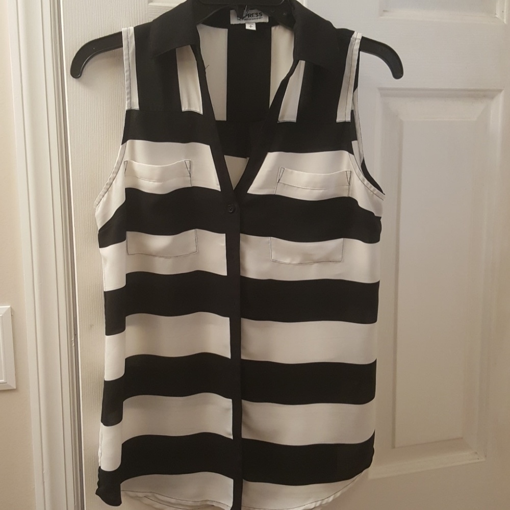 Express sleeveless portofino top