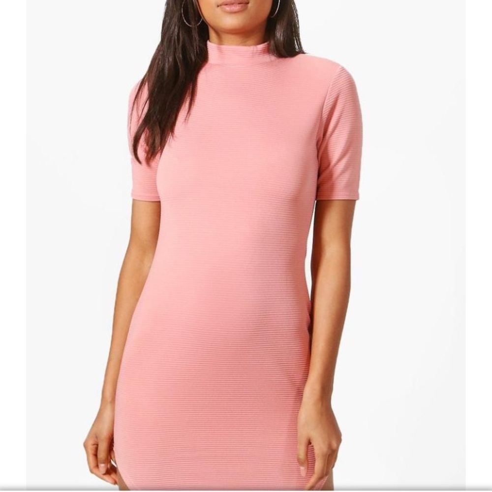 3 for $25‼️Boohoo pink dress