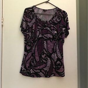 Gently used beautiful purple patterned blouse