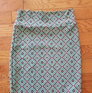 EUC Lularoe Small Cassie great design!
