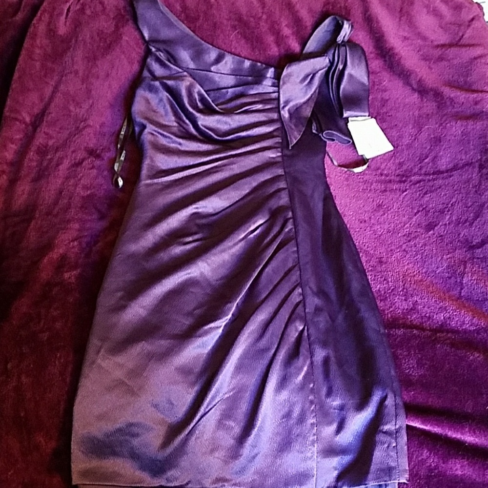 Vera Wang Cocktail Dress