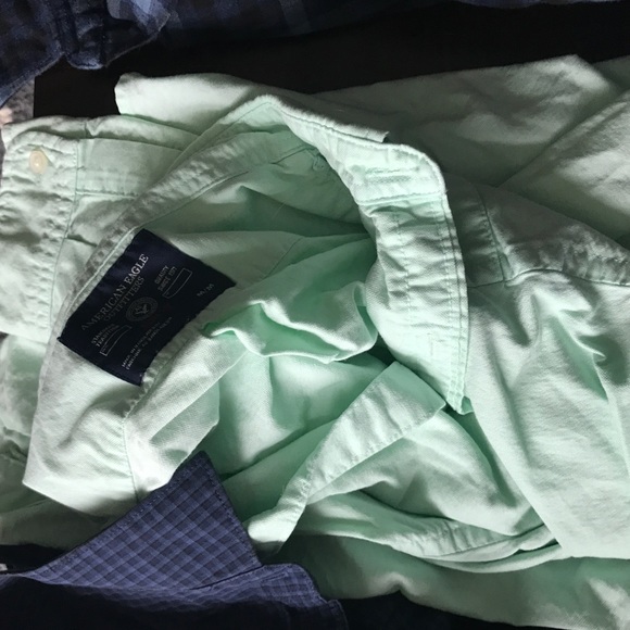 Button down shirts - Picture 5 of 8