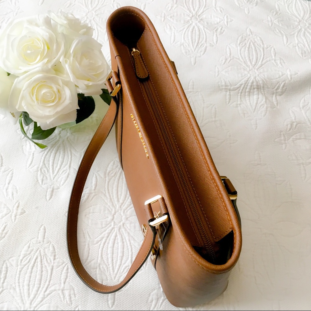 SOLD Michael Kors Sady Tote Shoulder Bag - Picture 5 of 5