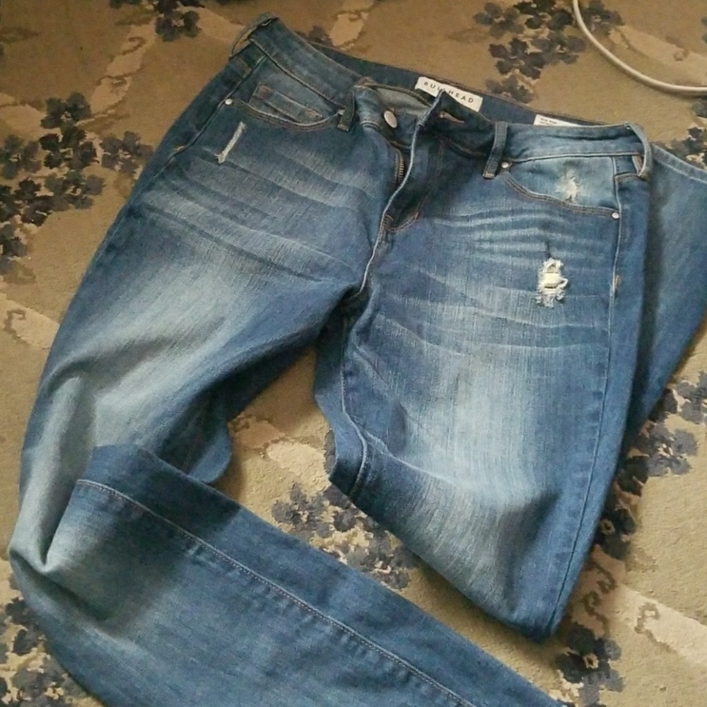 Skinny jeans
