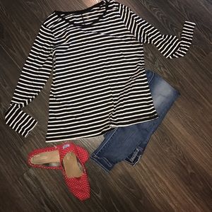 1X a.n.a. Woman long sleeve tee 1X a.n.a. Woman long sleeve tee