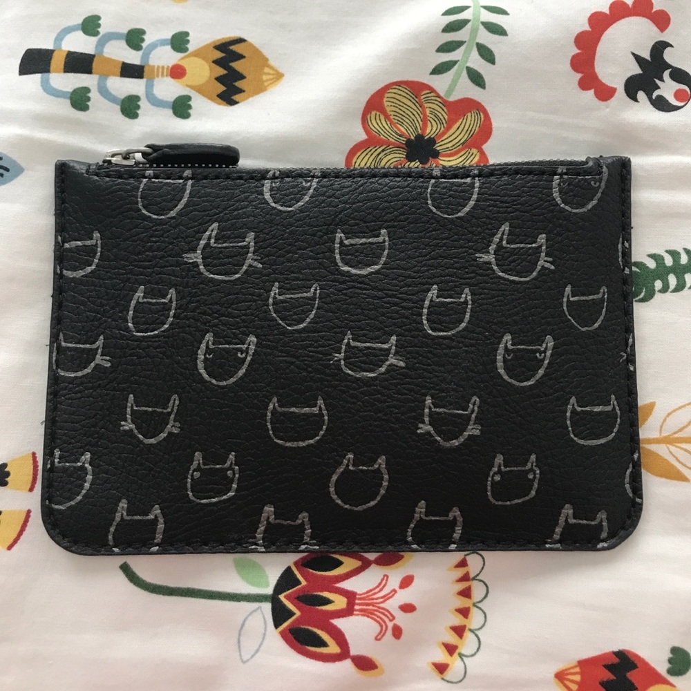Adorable LOFT coin purse/card pouch