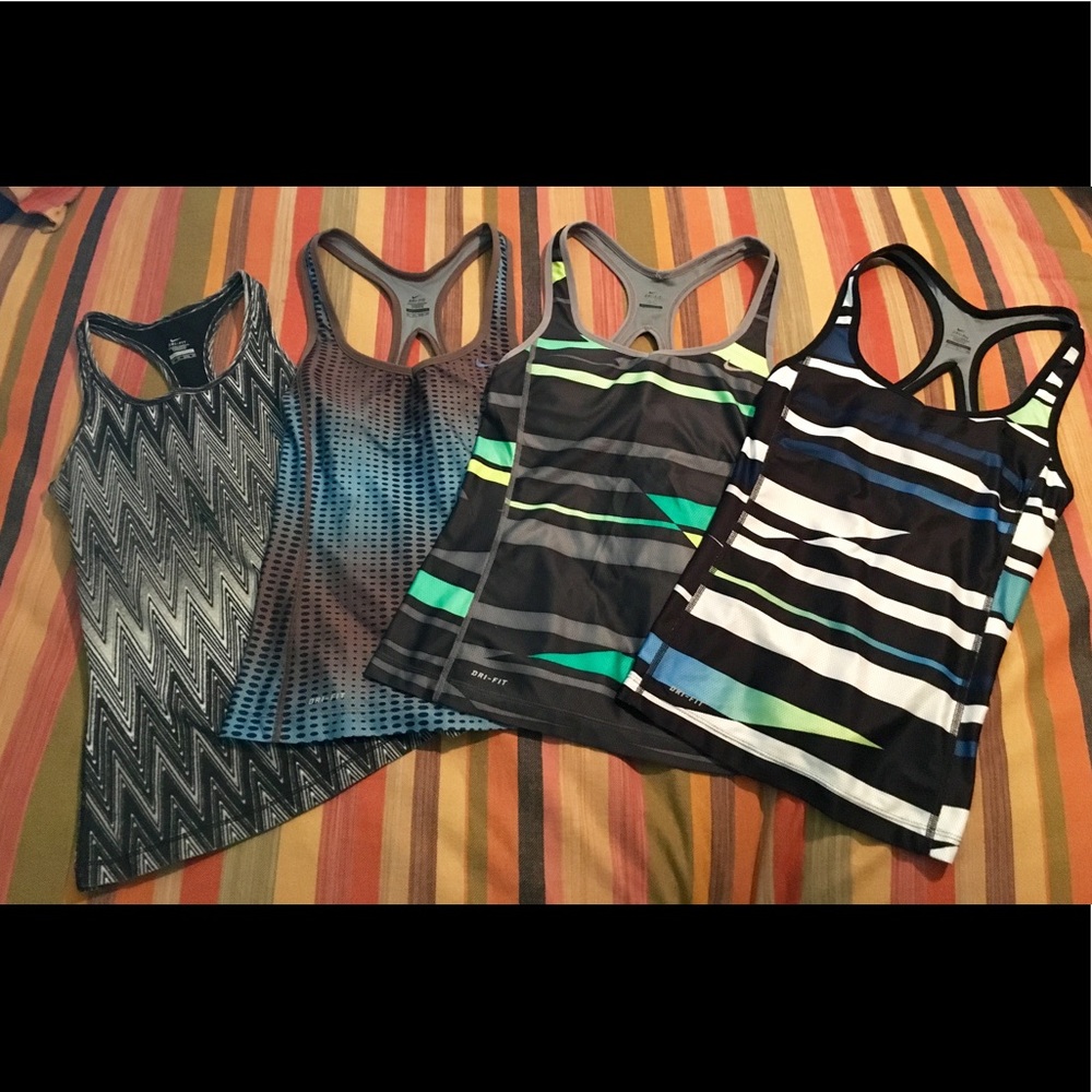 ***SOLD***LOT of Nike Sport Tank Tops