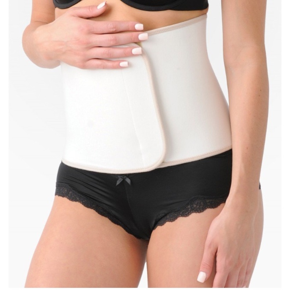 *NWOT* XS Belly Bandit