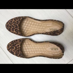 Mia Leopard Flats