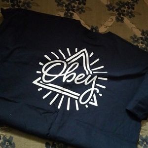 OBEY tshirt