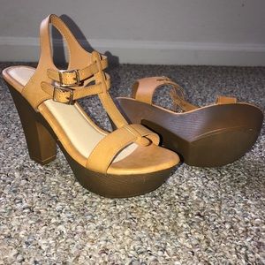 Brown heel