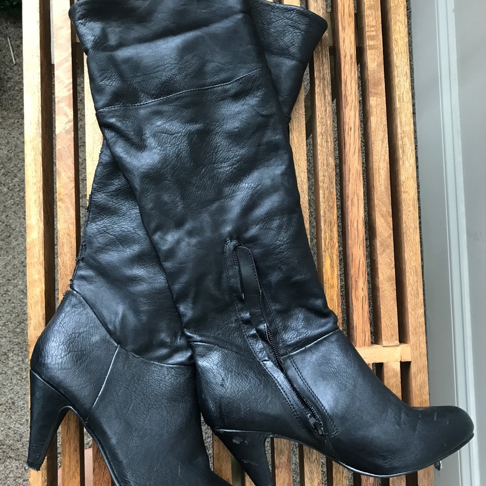 Black boots