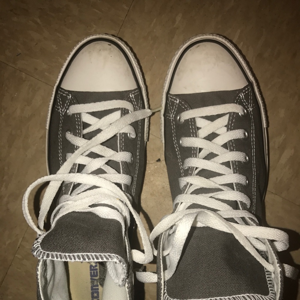 Men Converse