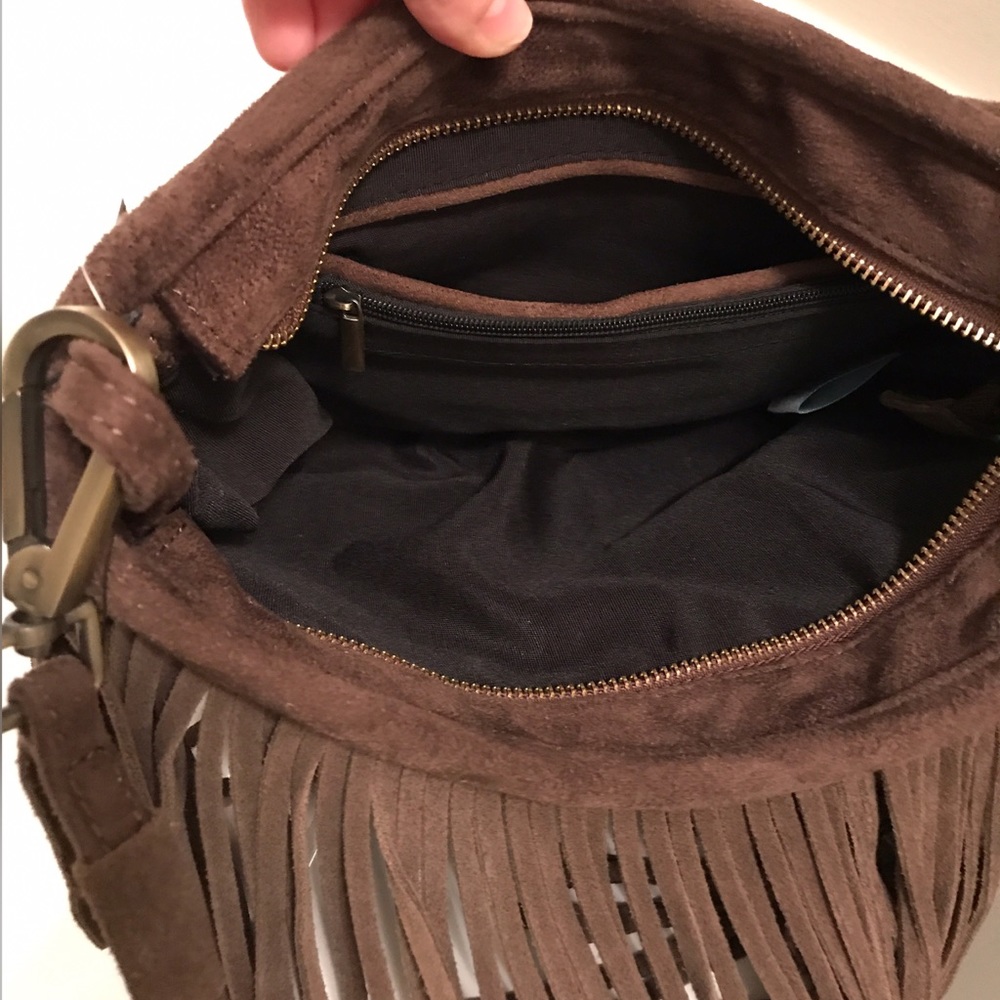 🆕🌸Boho Suede Fringe Crossbody Saddle Bag - Picture 4 of 5