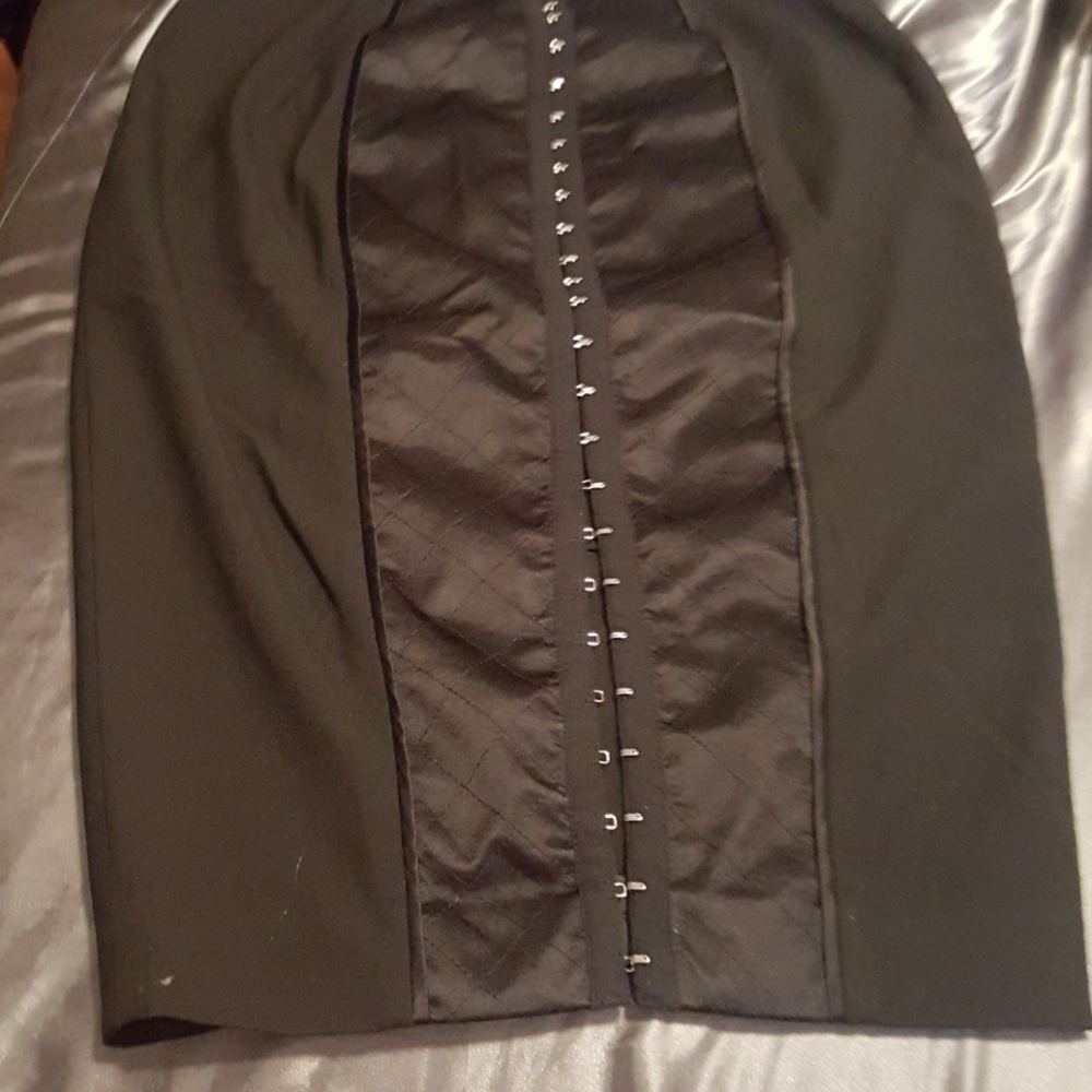 Body by Victoria skirt