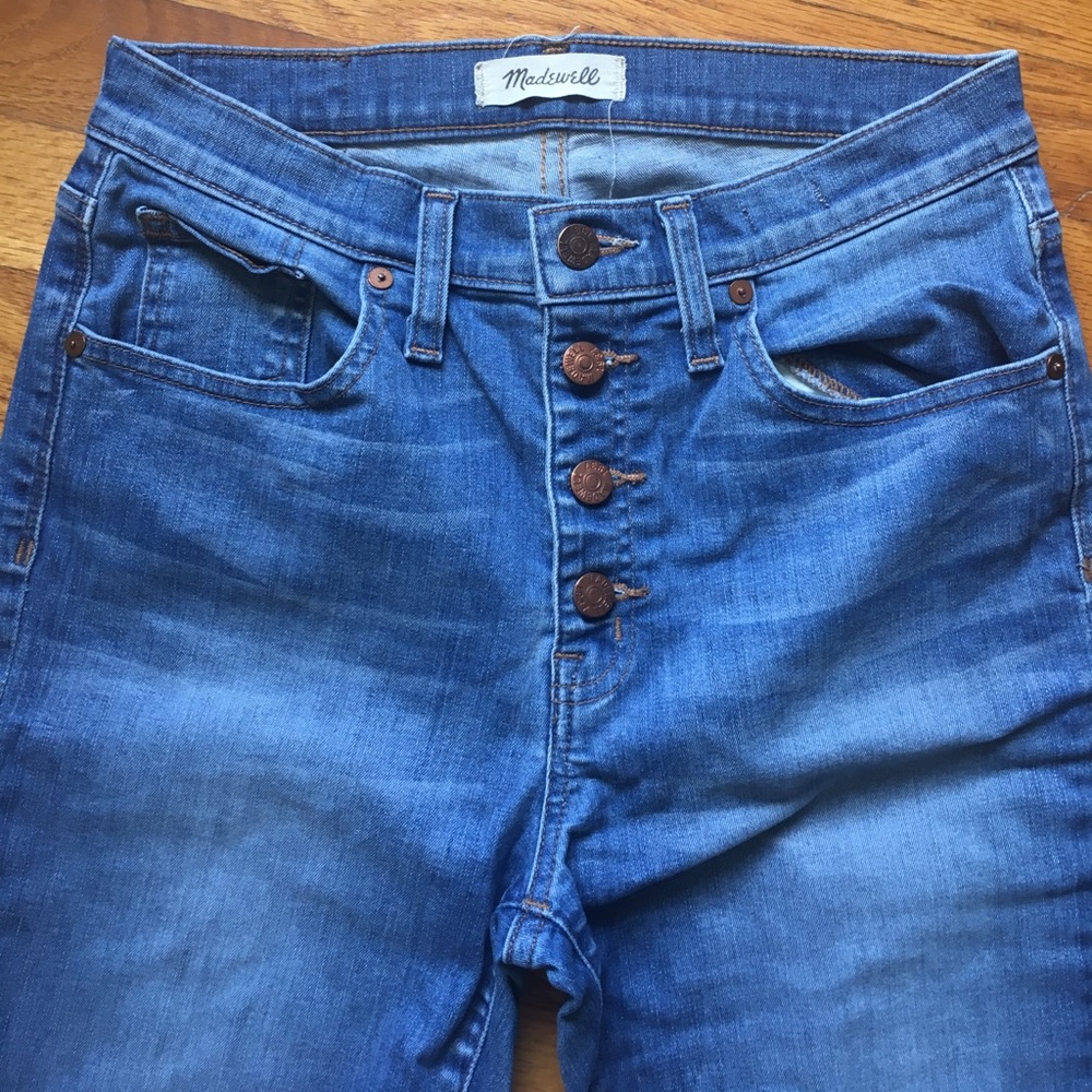 Madewell 9" high-riser button up crop 29