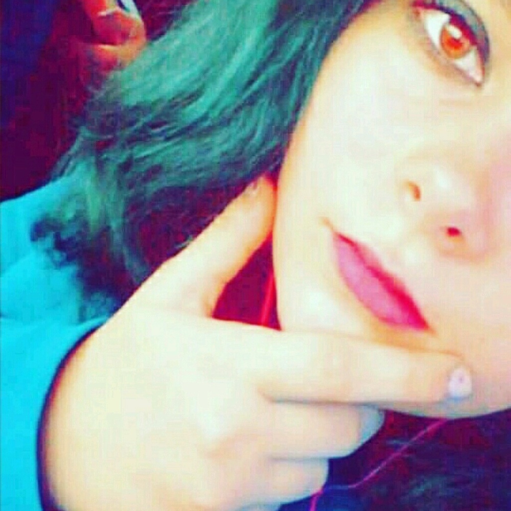 Meet your Posher, Brandi