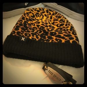 Hurley leopard print beanie
