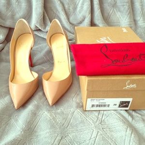 Women's pumps