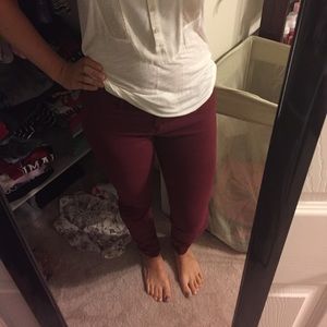 Maroon jeggings