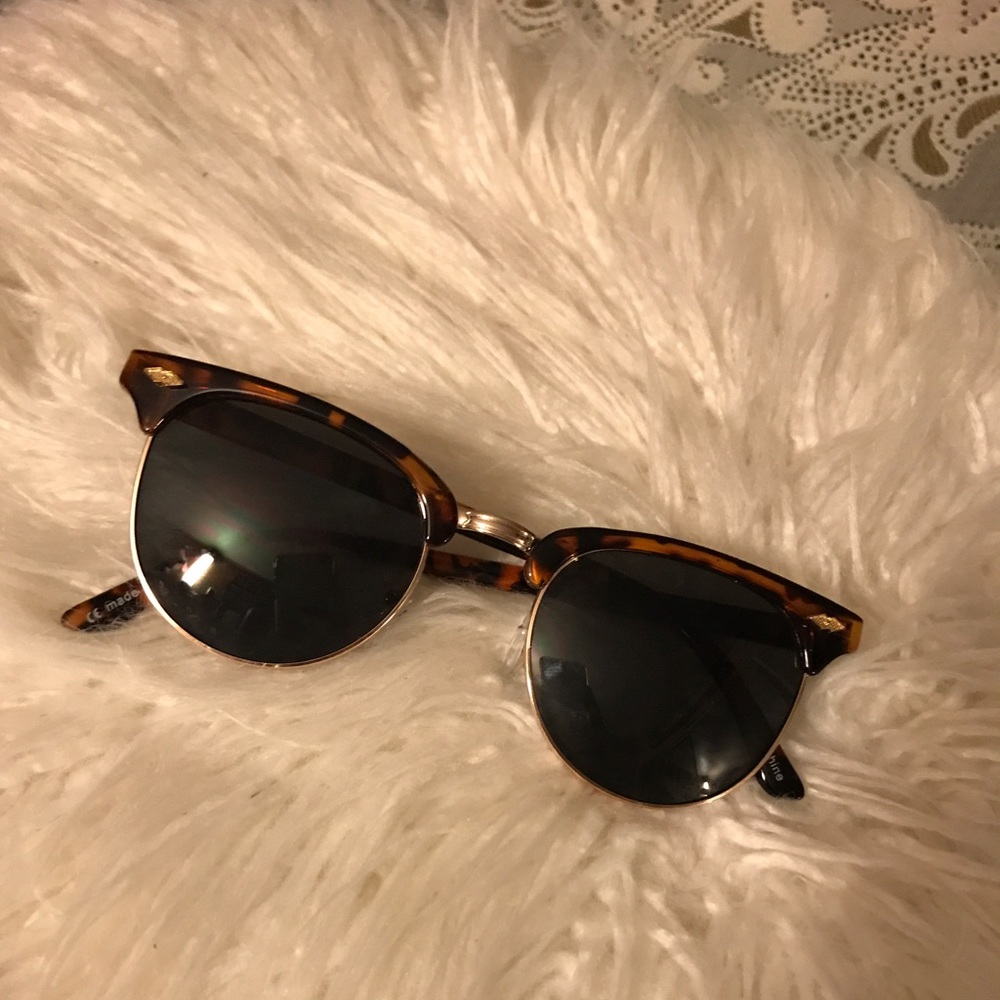In Style Sunglasses