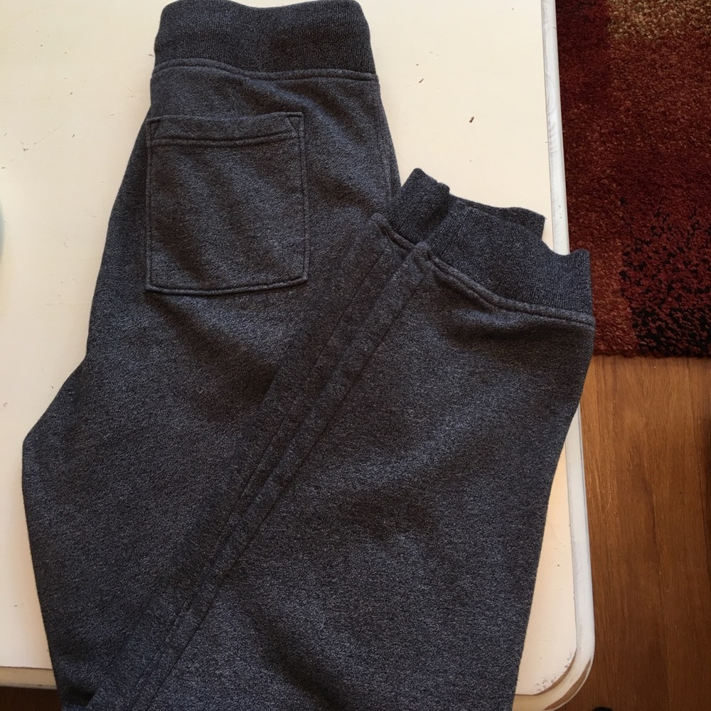 Old navy grey fleece joggers. No flaws
