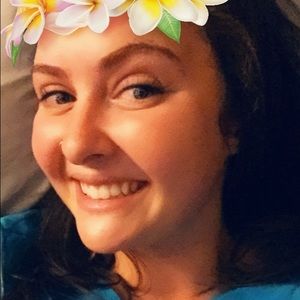 Meet your Posher, Sydnie